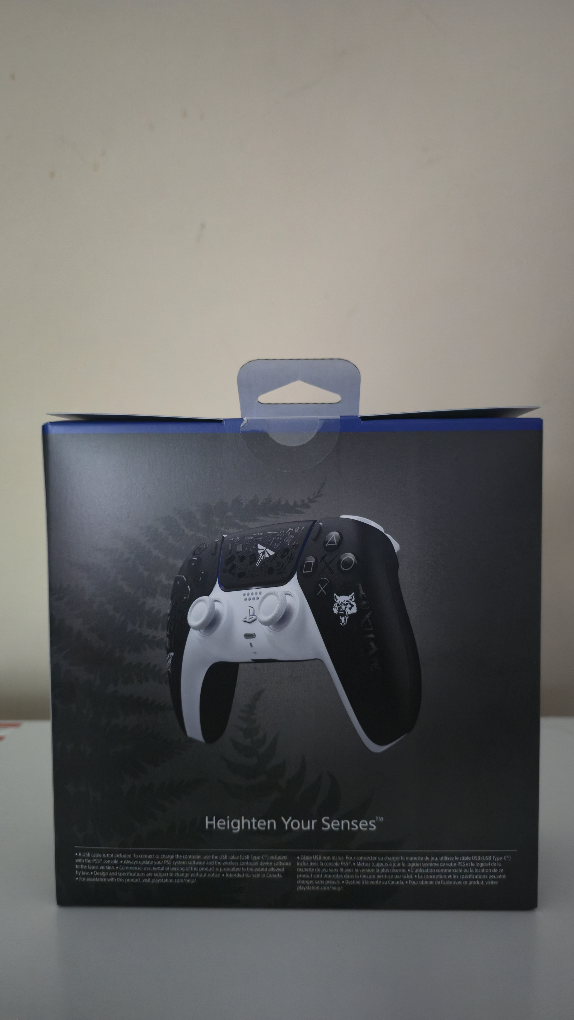 Sony PlayStation DualSense The Last of Us Limited Edition - photo 2