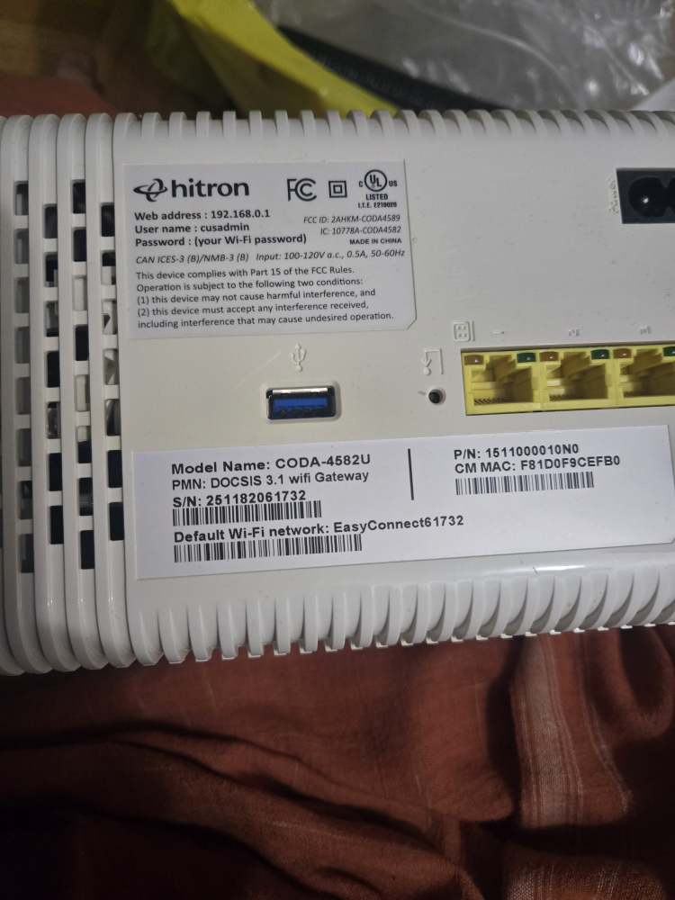 Hitron CODA-4582U DOCSIS 3.1 WiFi Gateway - photo 3