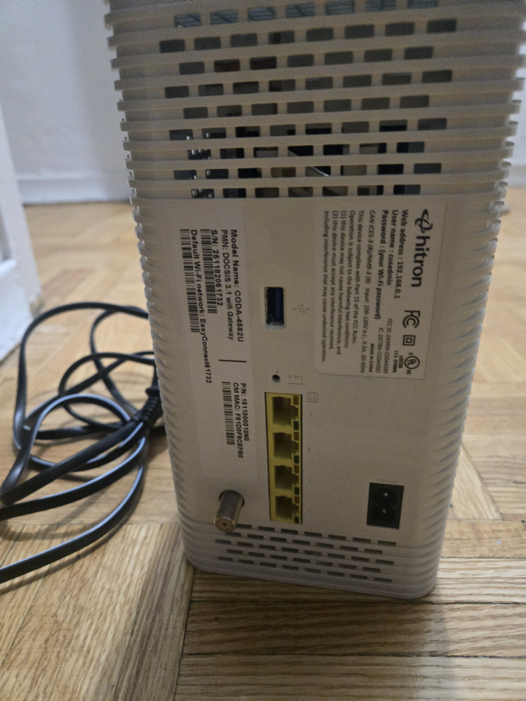 Hitron CODA-4582U DOCSIS 3.1 WiFi Gateway - photo 4