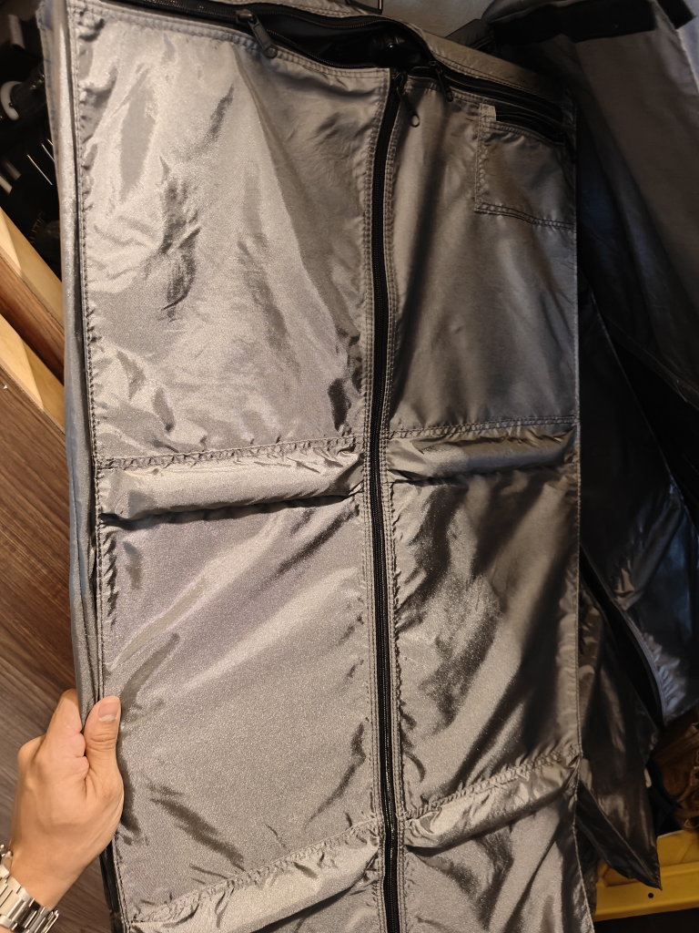 3 Victorinox lightweight Garment Bag - photo 3