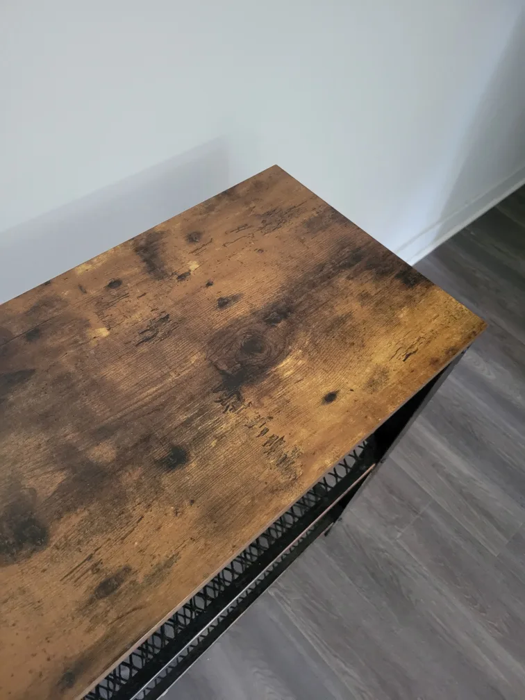 Console Table with Metal Mesh Shelves image indicator(5)