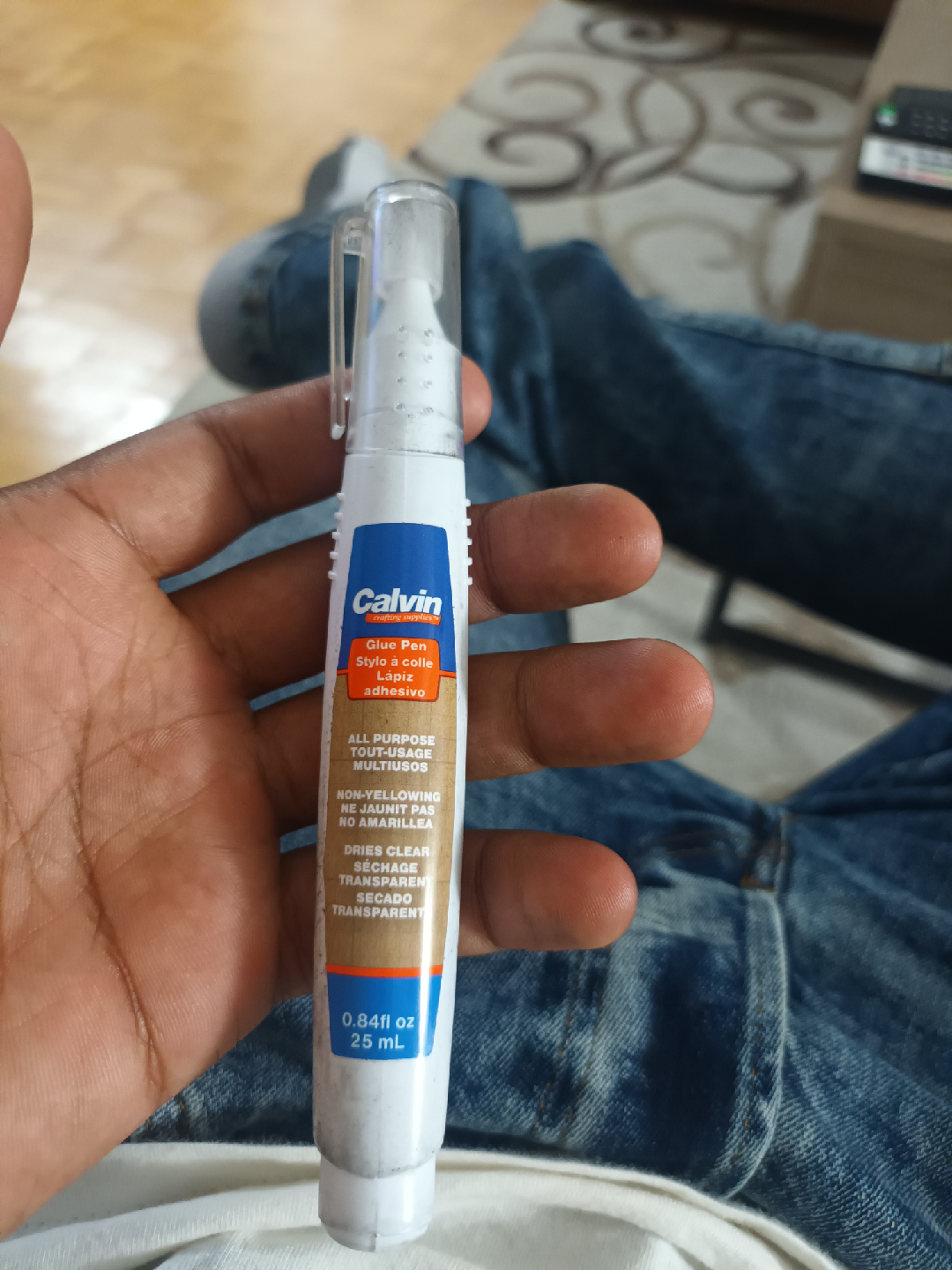 Calvin Glue Pen - 0.84 fl oz