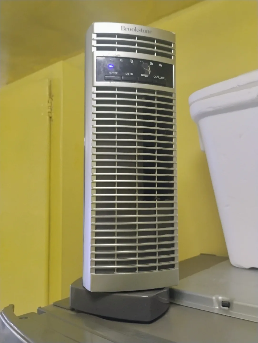 Brookstone Oscillating Tower Fan thumbnail