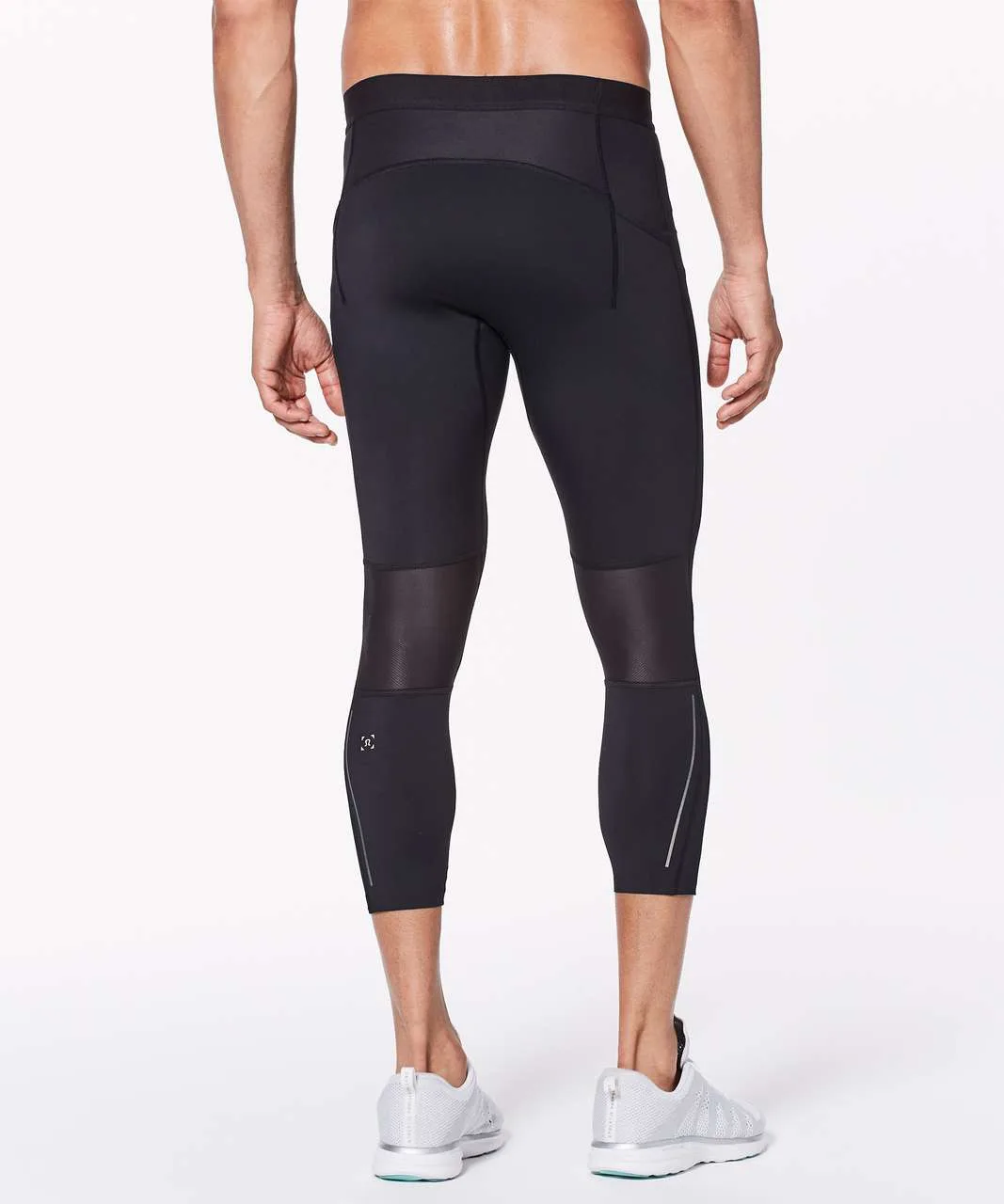 Lululemon Men's Black Running Tights image indicator(2)