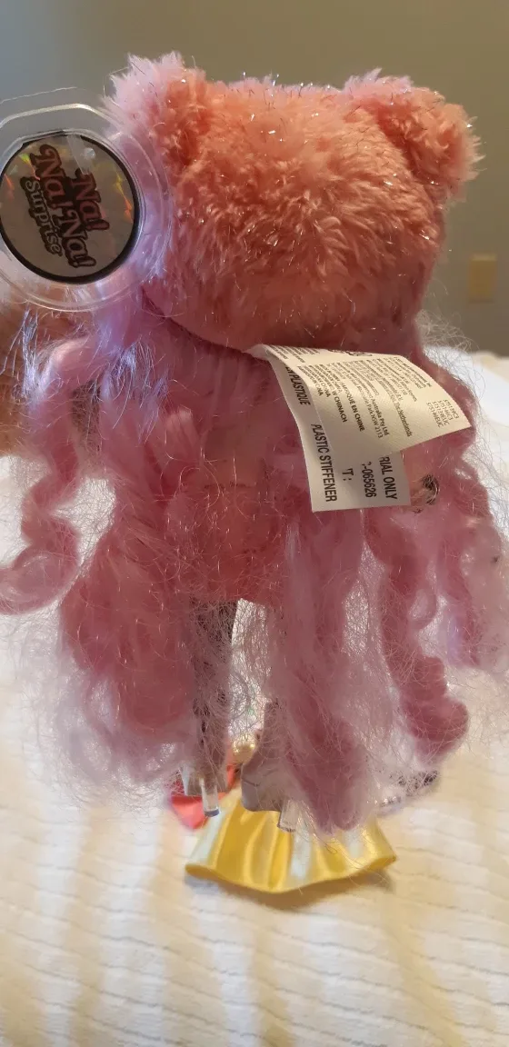 Na Na Na Surprise Glam Series Doll with accessories image indicator(6)