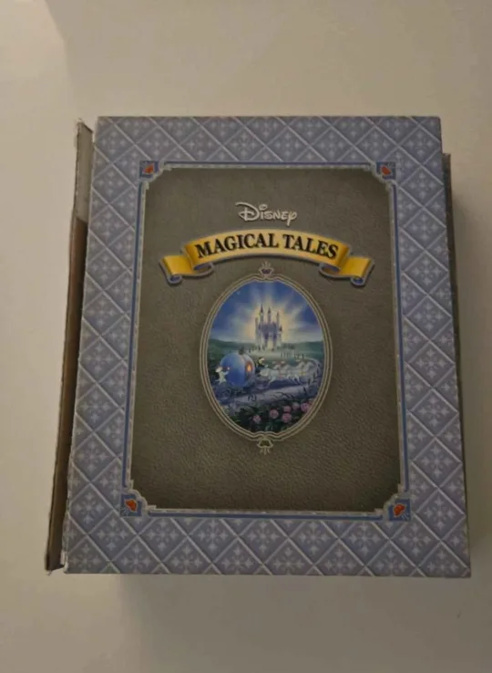 Disney Magical Tales Book Set - Books are MINT COND. image indicator(4)