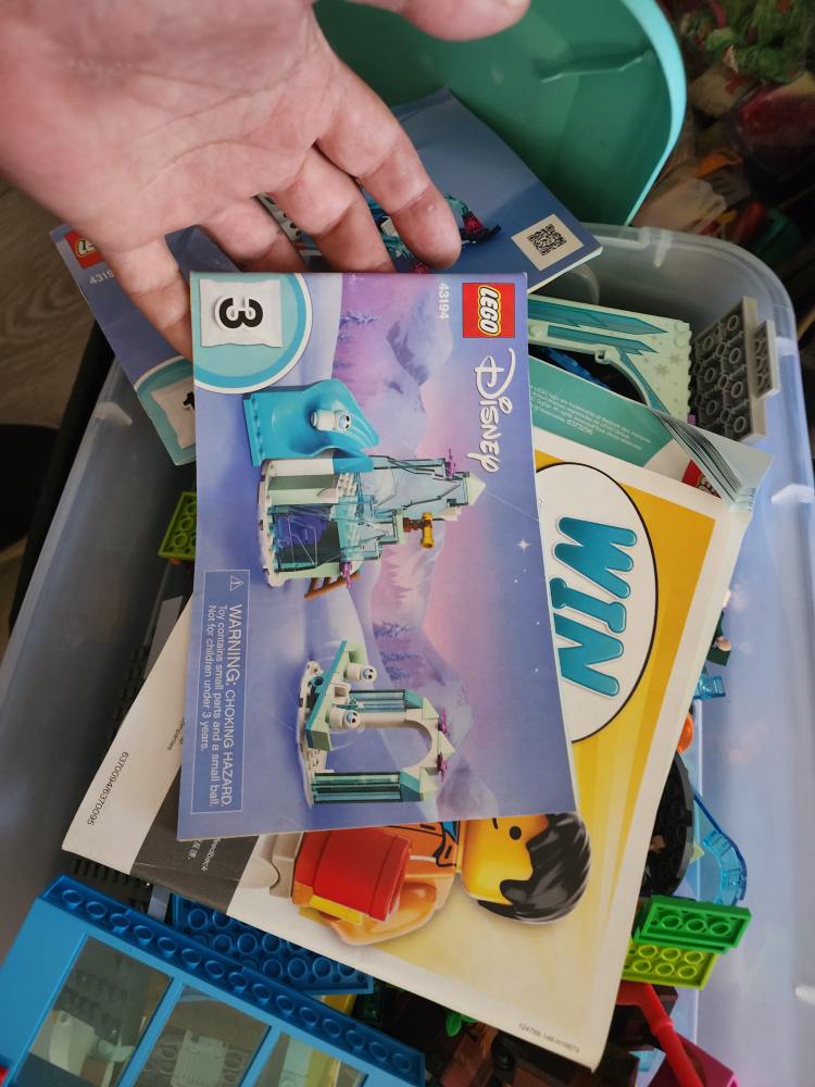 Assorted Legos including  Disney Frozen & Minecraft - photo 2
