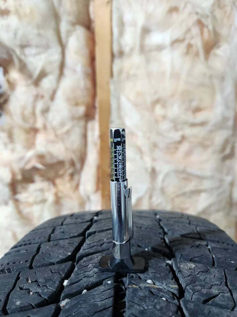 (4)-215/60R16 Winter Tires On Steel Rims Off 2006 Nissan Altima image indicator(4)