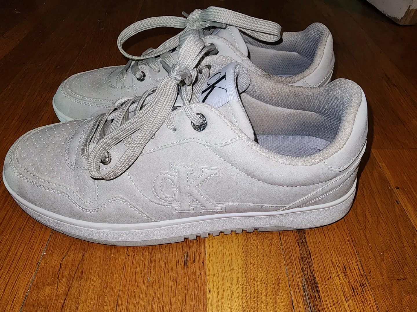 Calvin Klein White Sneakers thumbnail