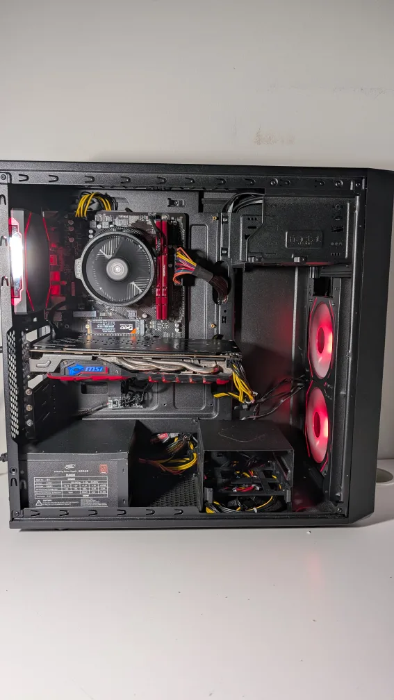 Gaming PC - Ryzen 5 2400g, RX 580, 16 Gb ram, 512gb SSD. image indicator(2)