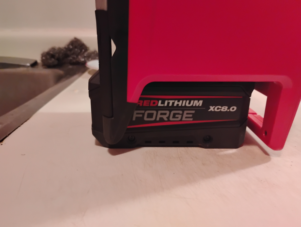 Milwaukee M18 PACKOUT Light/Charger - photo 2