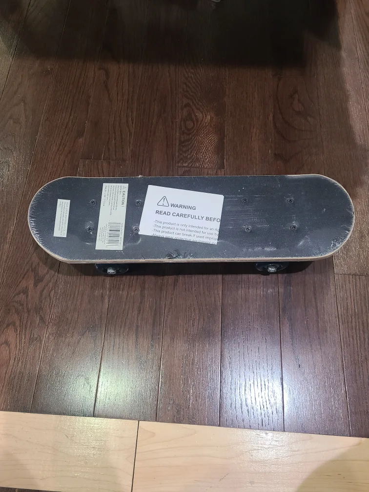 kids Skateboard thumbnail