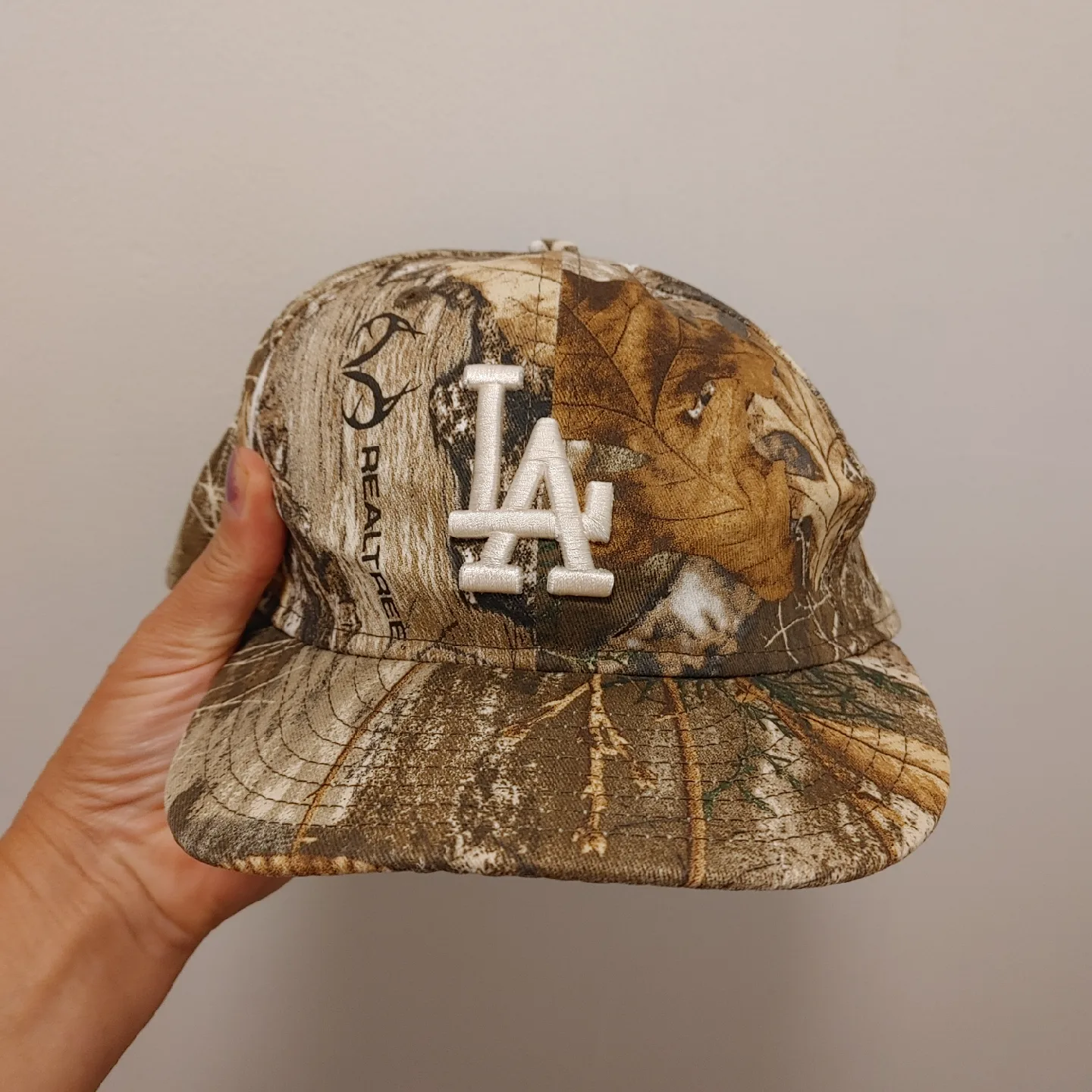 Hat thumbnail