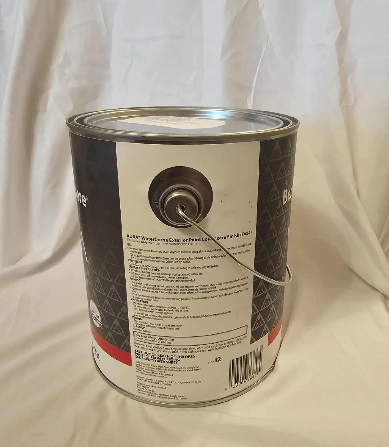 2 Gray Shower Benjamin Moore Aura Exterior Acrylic Paint - photo 3