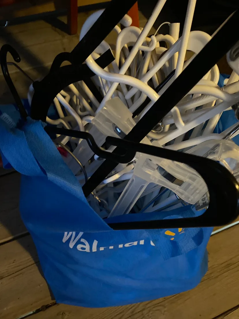 Clothes Hangers - Mixed Lot thumbnail