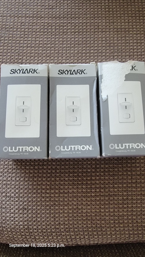 Lutron Skylark Dimmer Switch - photo 2