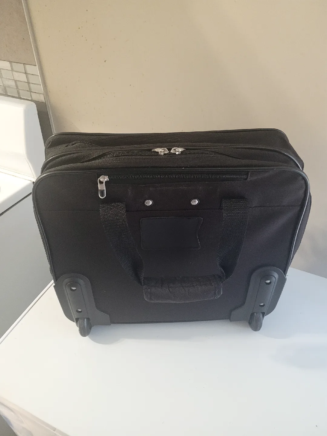 Targus 16-inch Rolling Laptop Case image indicator(4)