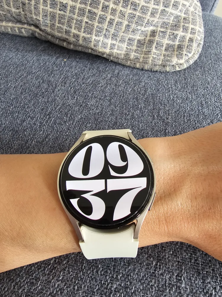 Samsung Galaxy Watch 6 LTE image indicator(2)