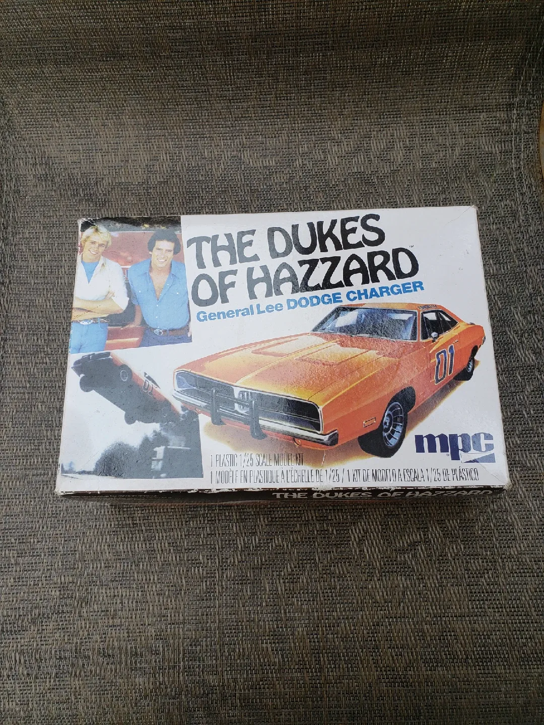 Dukes of Hazzard General Lee Dodge Charger Model Kit