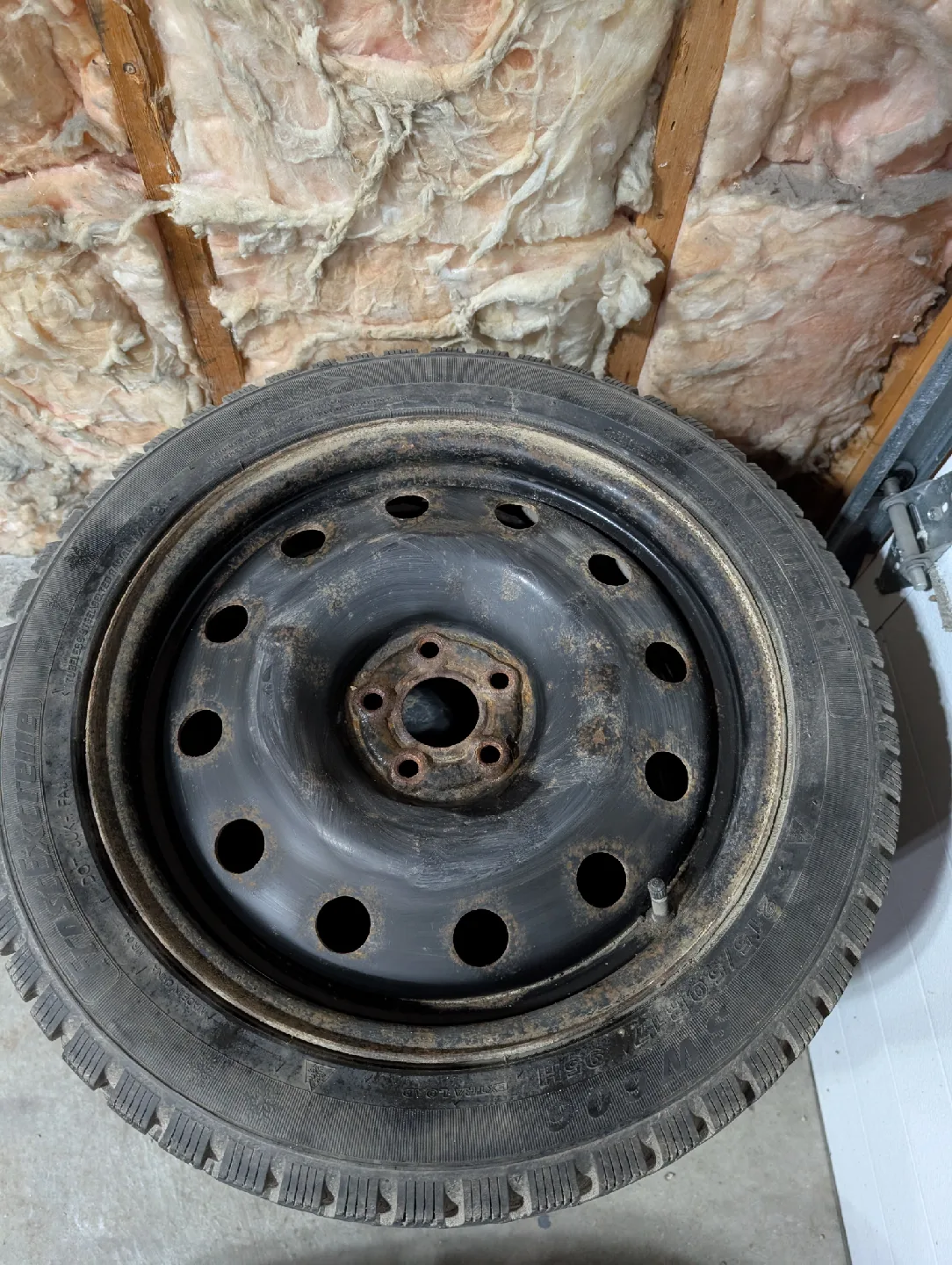 (4)-215/50R17 Winter Tires Steel Rims 2017 Toyota Corolla image indicator(9)