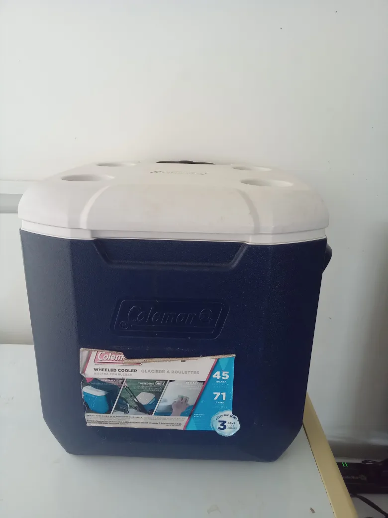 Coleman 45 Quart Wheeled Cooler - Blue/White thumbnail