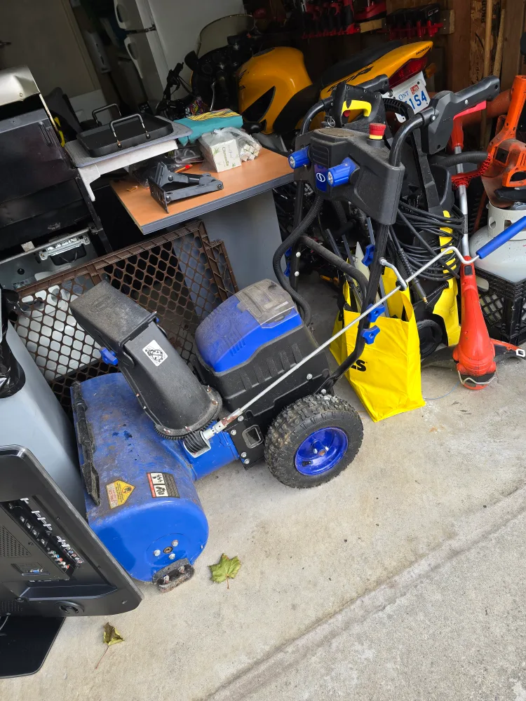 Snow Joe iON24SB-XR Cordless Snow Blower thumbnail