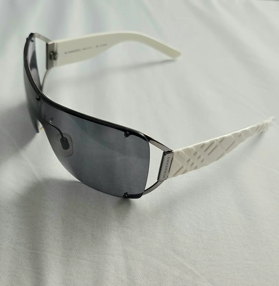 NEW Burberry B 3045 Sunglasses thumbnail