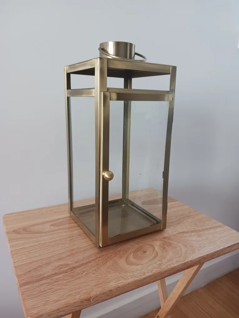 Golden Metal & Glass Lantern – Decorative Candle Holder image indicator(2)