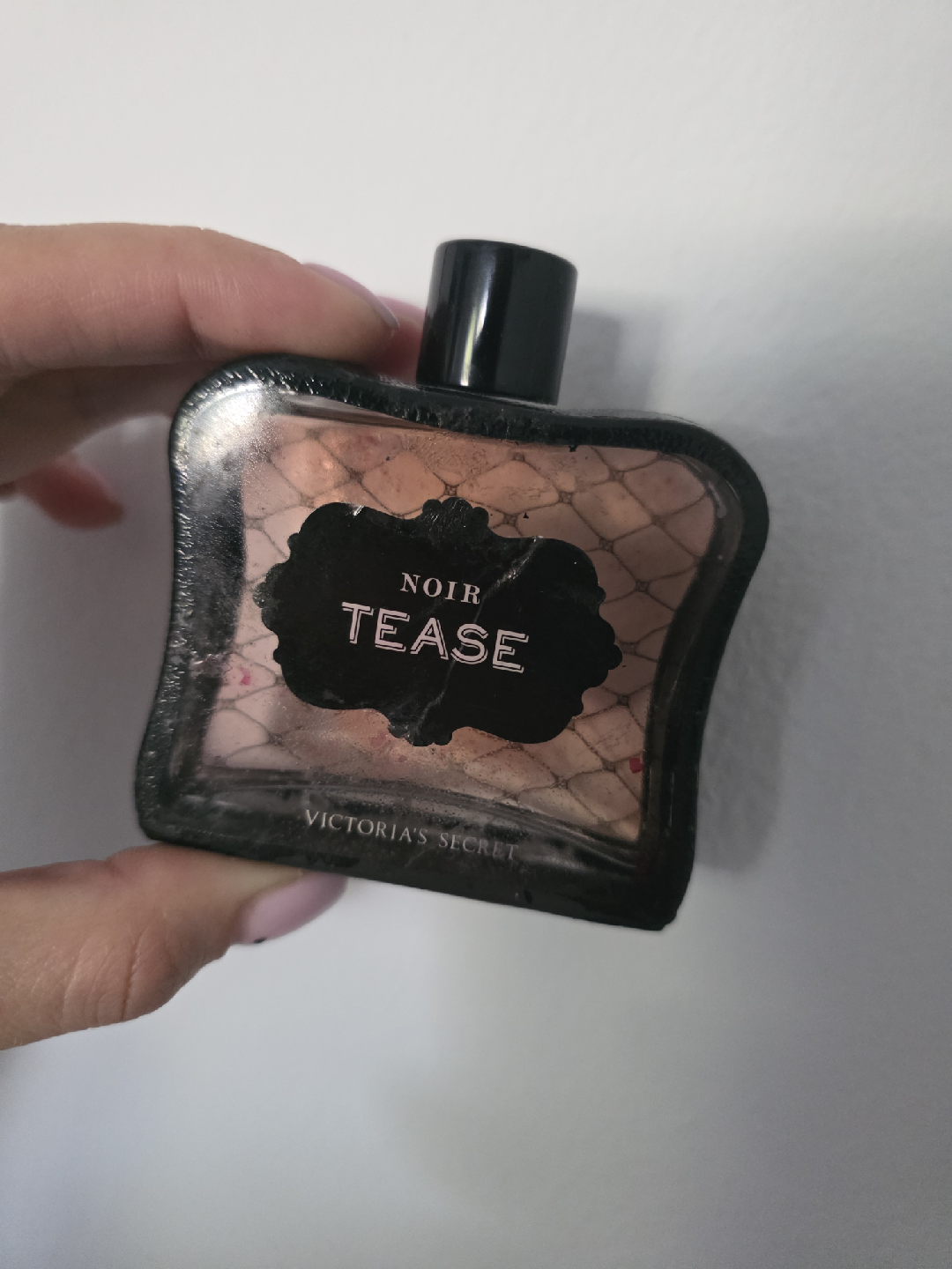 Victoria's Secret Noir Tease Perfume