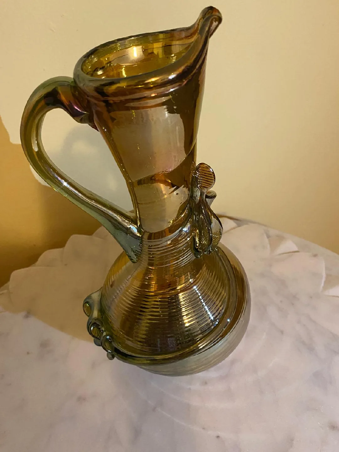 Iridescent Carnival Glass Vase image indicator(4)