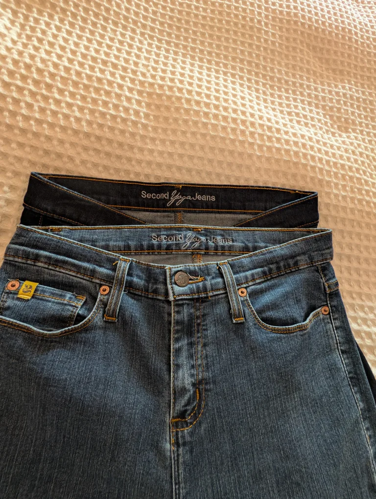 Second Yoga Jeans, Size 26 thumbnail
