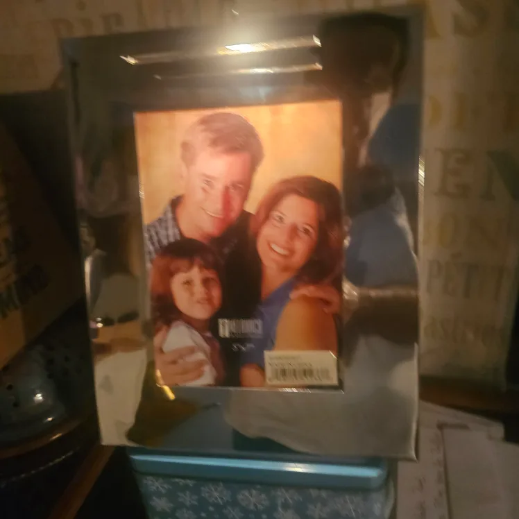 VTG  Mellanco Silver Finish Light Frame thumbnail