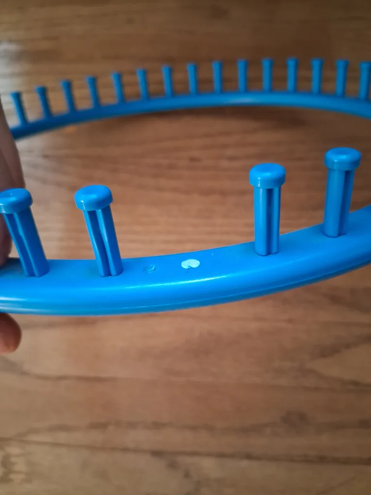 Knit Quick Tricotin Round Knitting Loom Set image indicator(4)