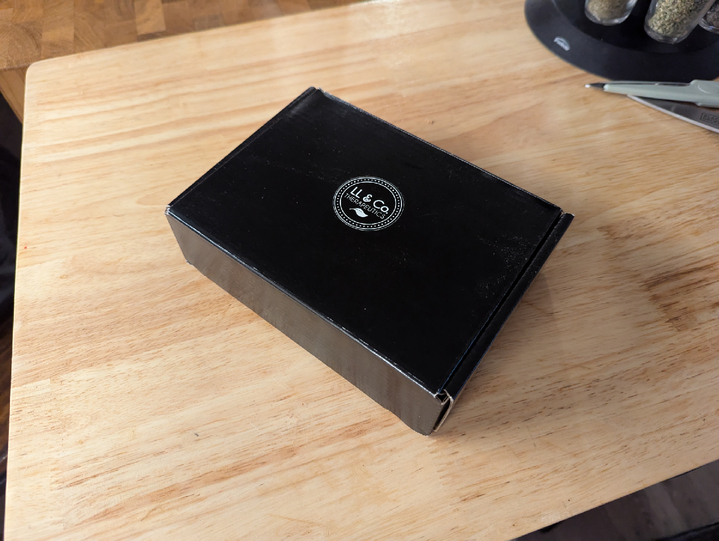 New LL & Co. Essential Oil Set - photo 2