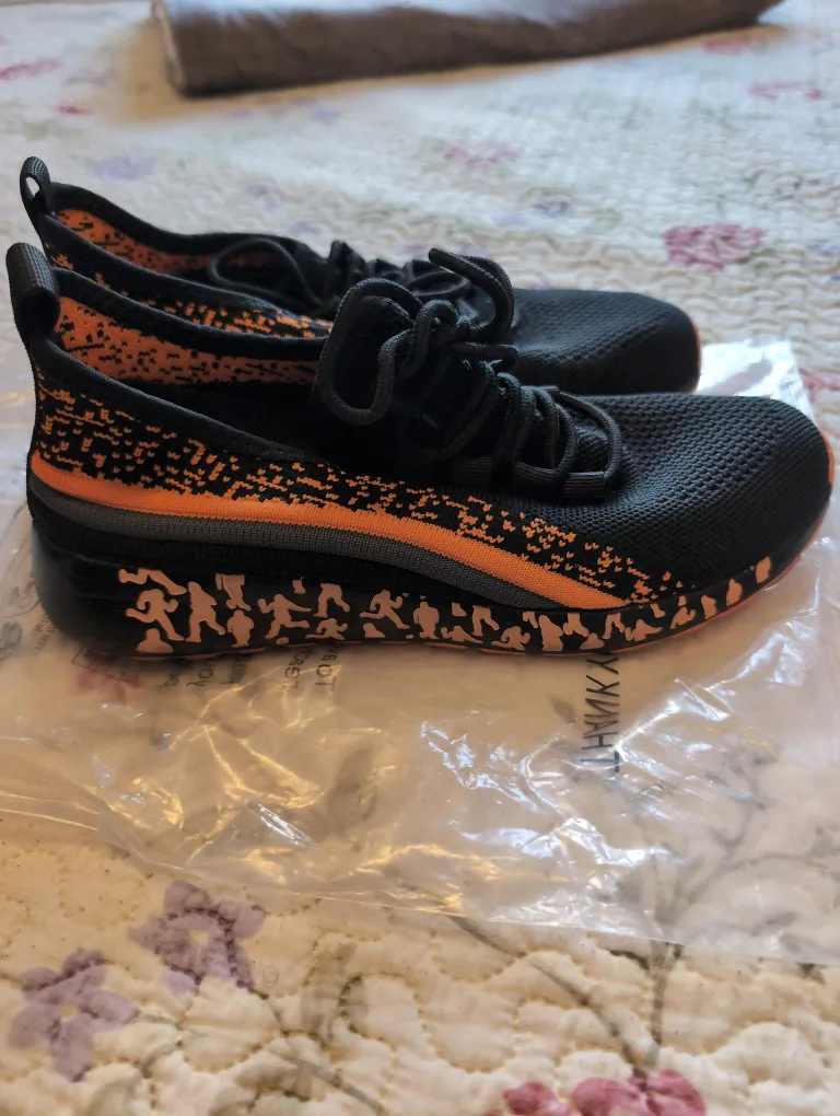 Black & Orange Running Shoes - Size 39 image indicator(2)