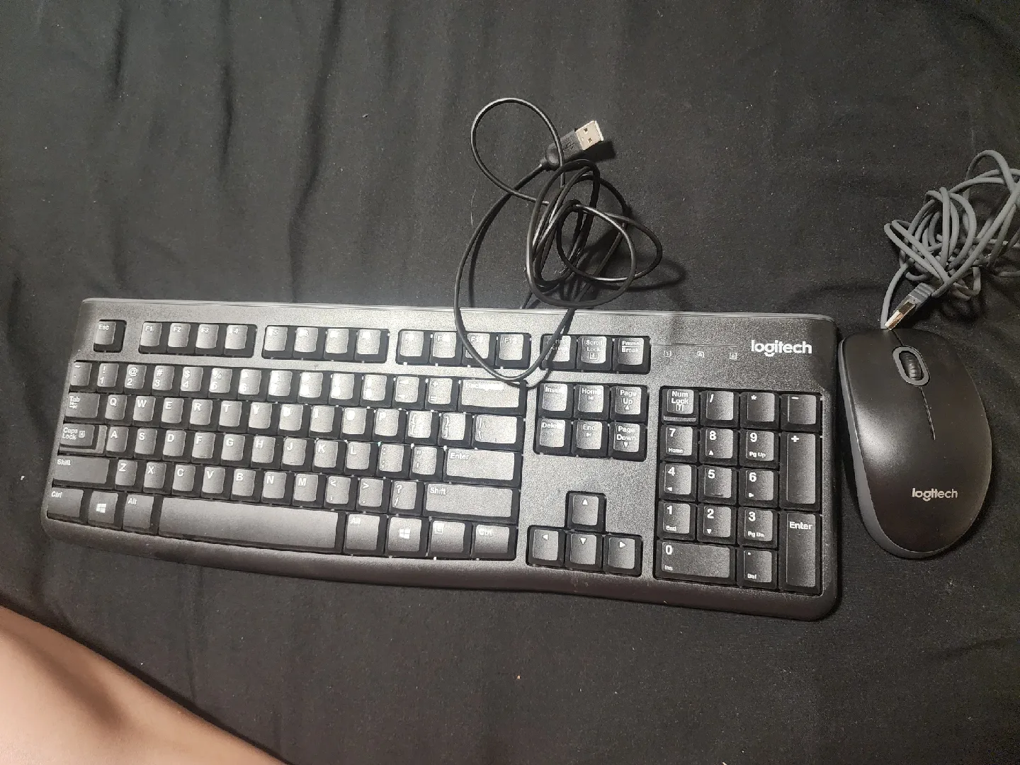 K120 Logitech Keyboard and Mouse Combo