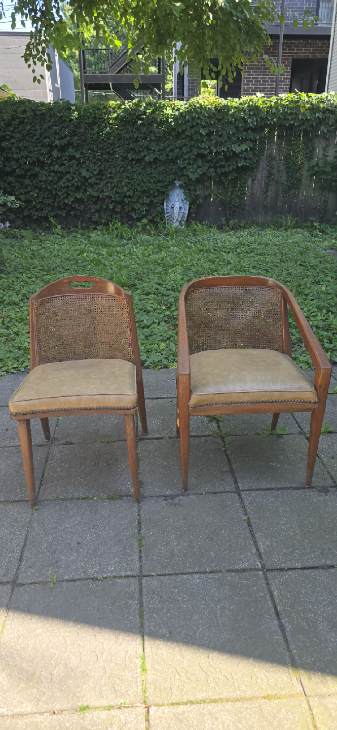 Vintage Wooden Chairs - Set of 2 - photo 3