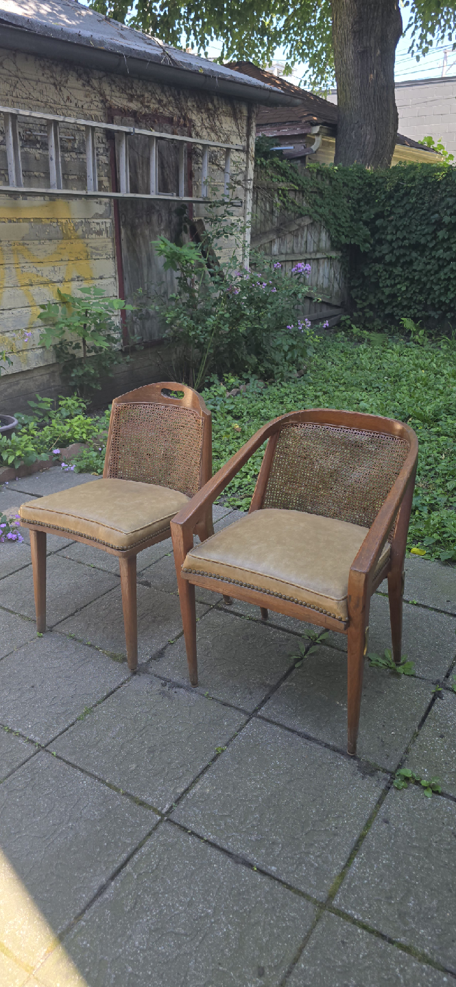 Vintage Wooden Chairs - Set of 2 - photo 4