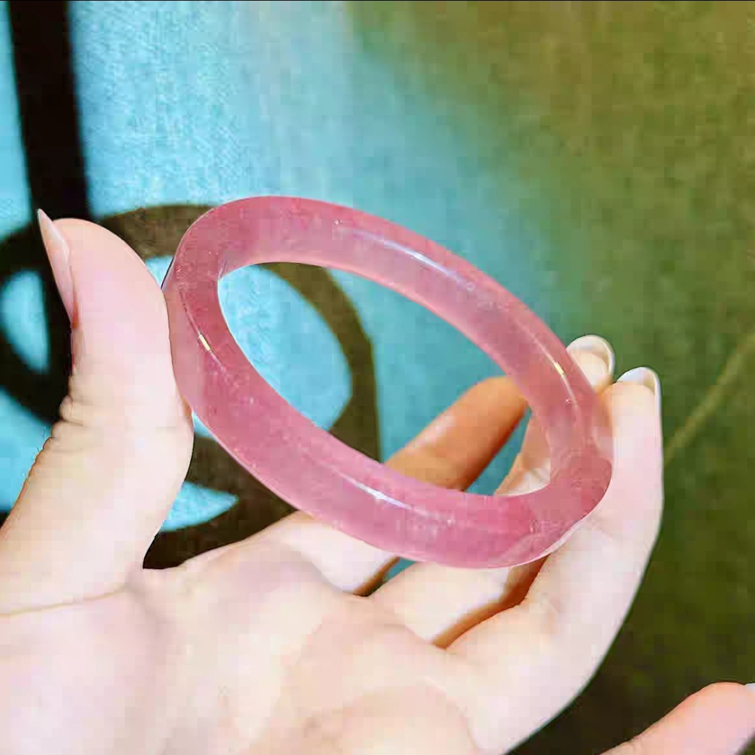 Natural Red Strawberry Quartz Bangle Bracelet - photo 2