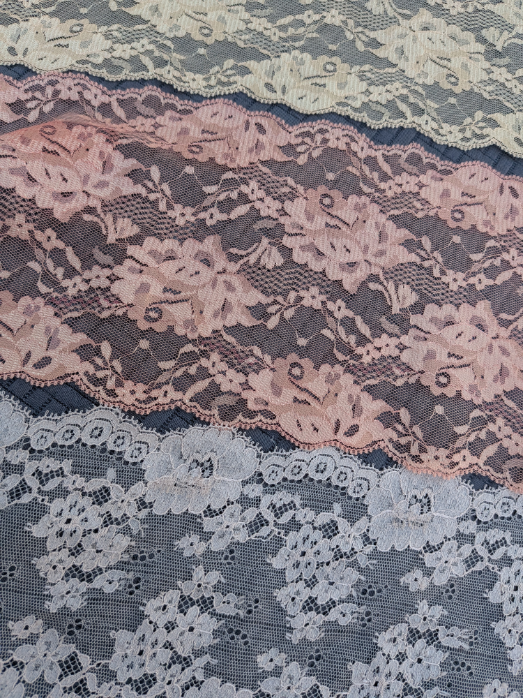 Lace Fabric Pieces - Peach, Cream, White - photo 4