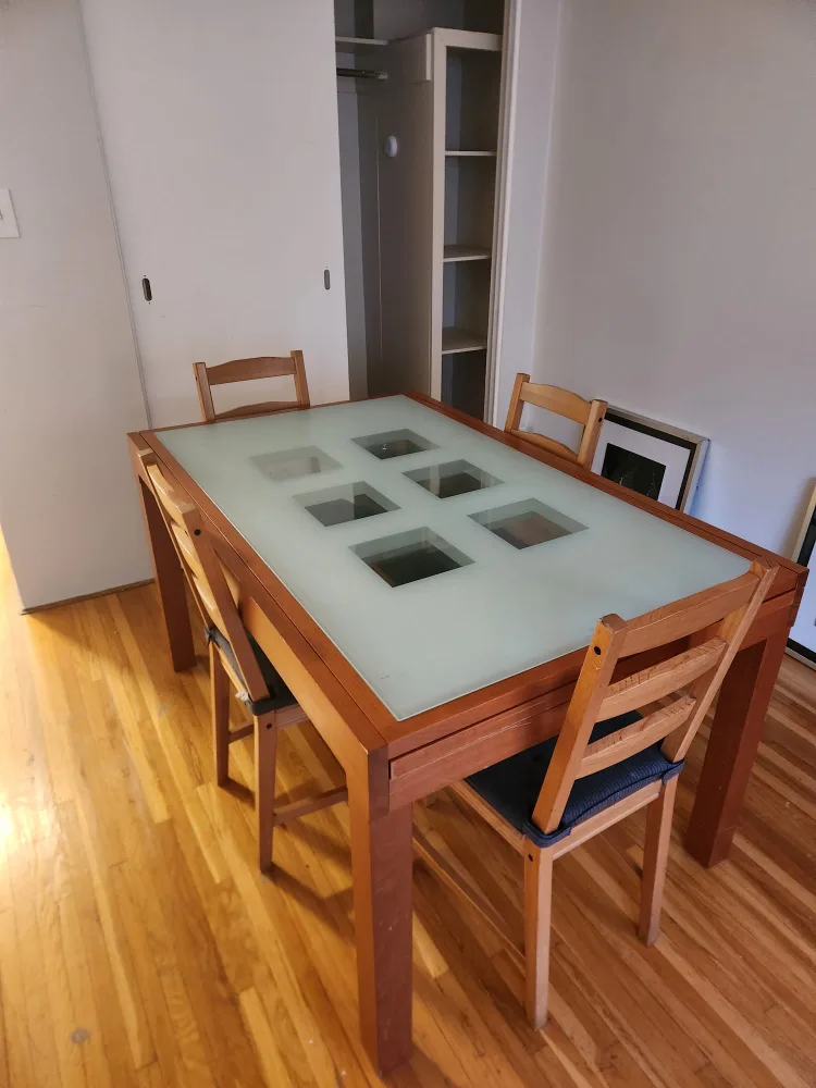 Dining Table with 4 Chairs image indicator(2)