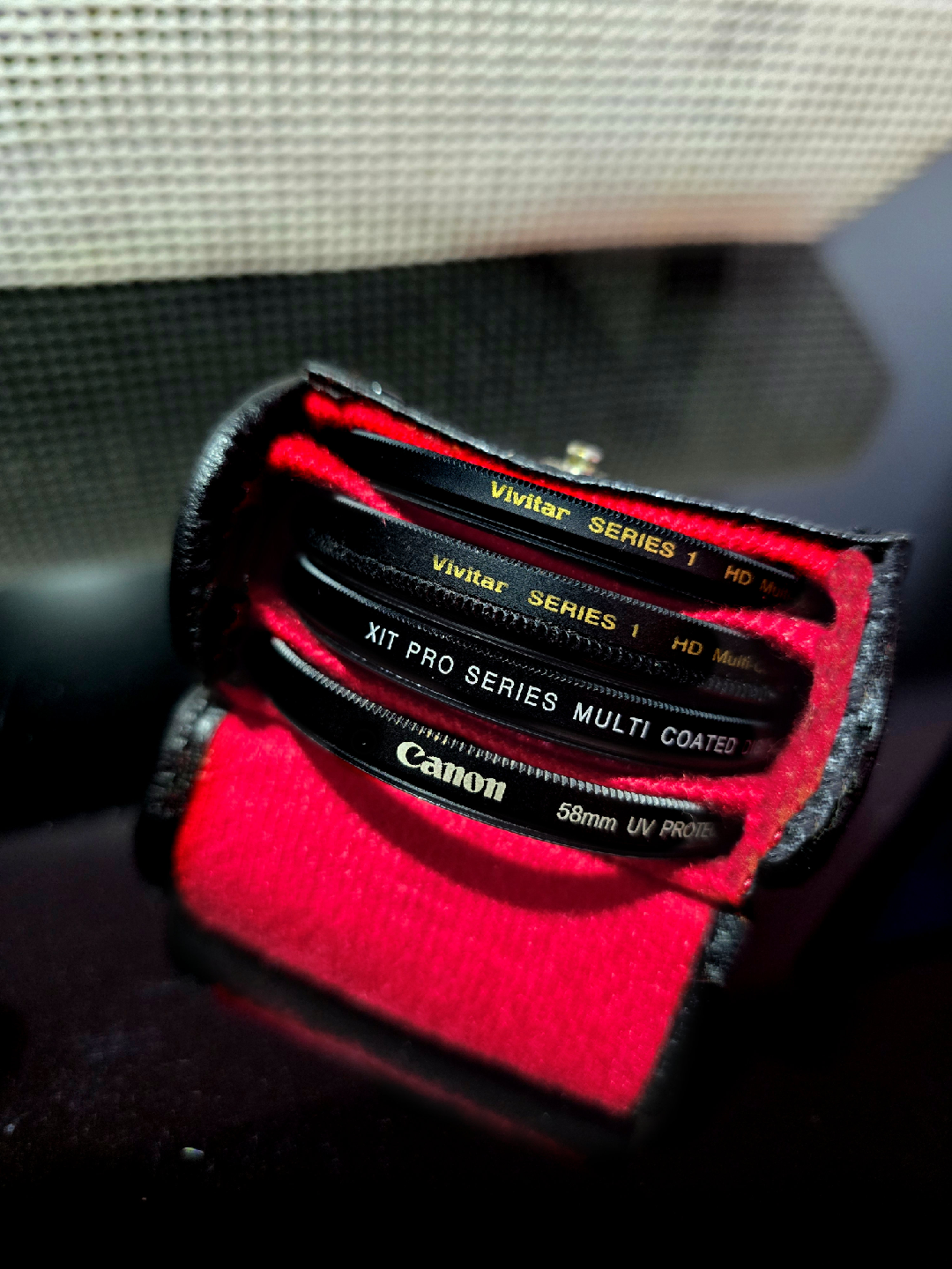 Canon EF 50mm f/1.8 II Lens + Vivitar & XIT Pro Filters - photo 5