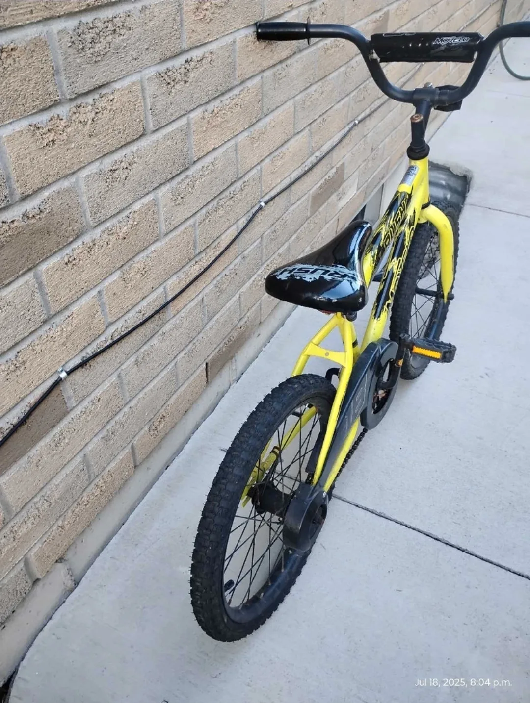 Yellow Rush Movelo Kids Bike - 18 inch image indicator(2)