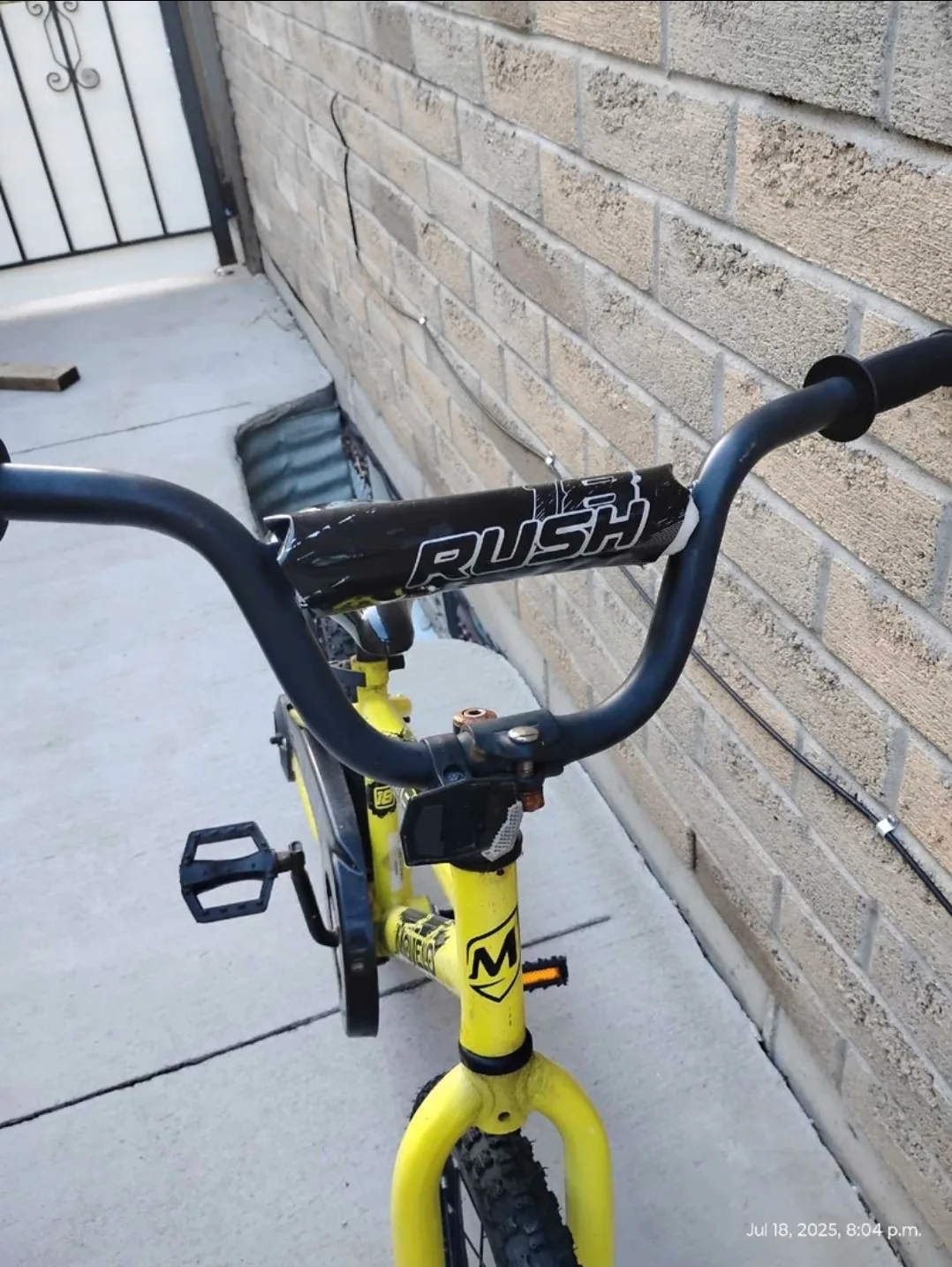 Yellow Rush Movelo Kids Bike - 18 inch image indicator(3)