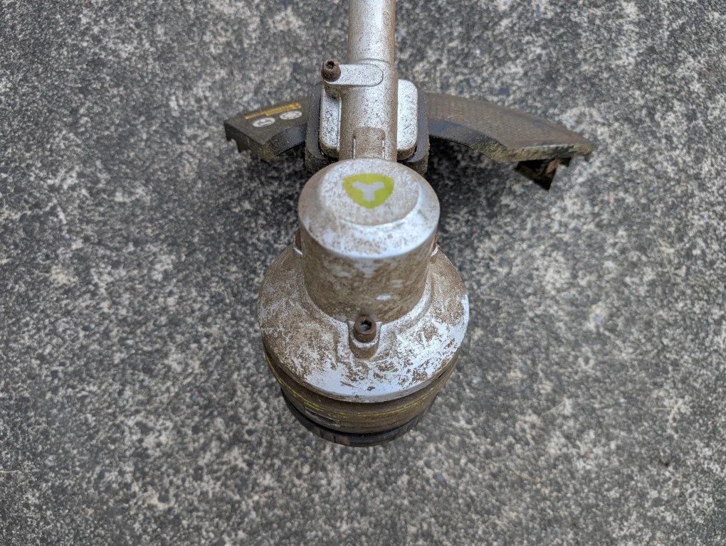 Yardworks 48V Max Li-Ion Cordless Grass Trimmer image indicator(3)