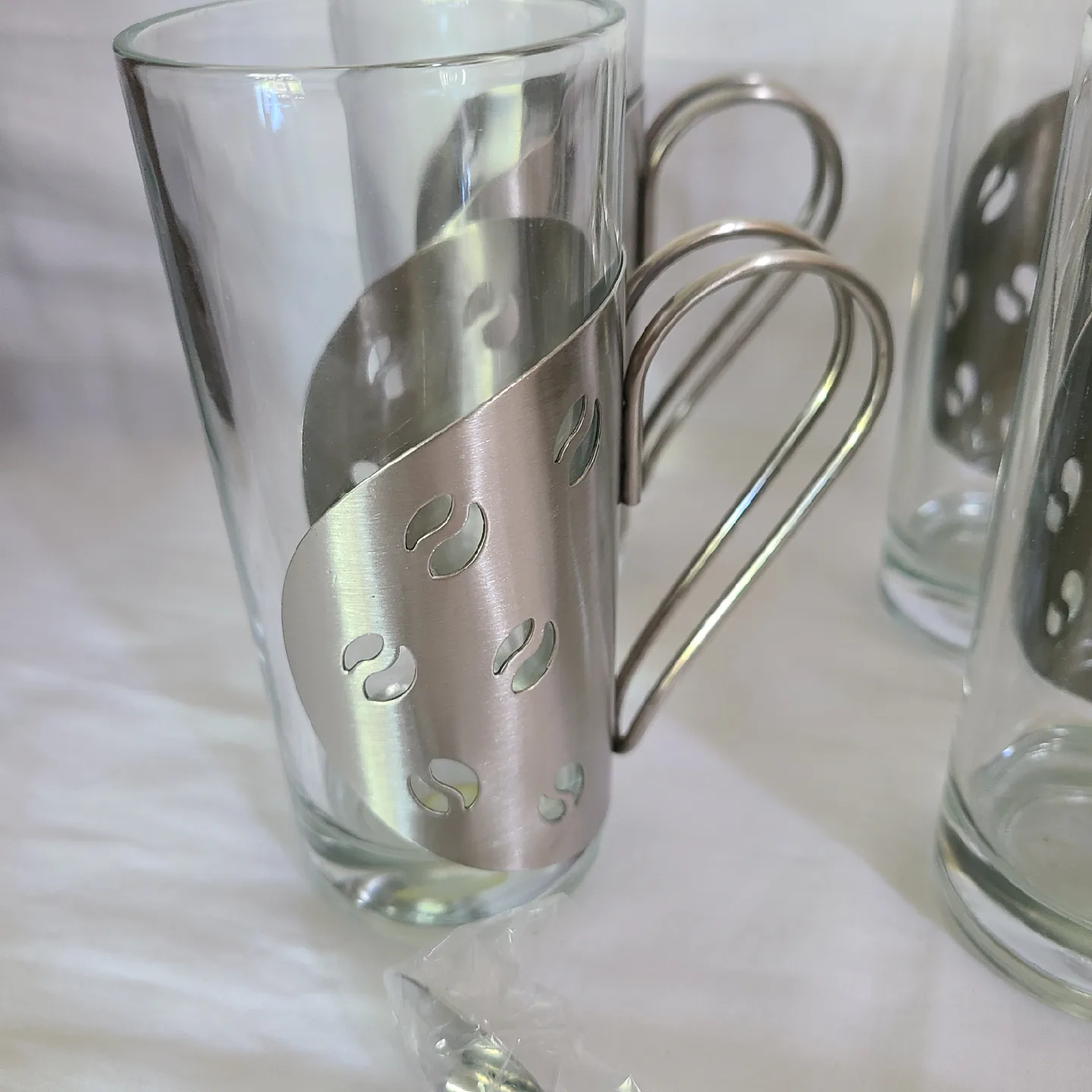 Second Cup Barista Cafe Set - 4 Mugs & Spoons image indicator(3)