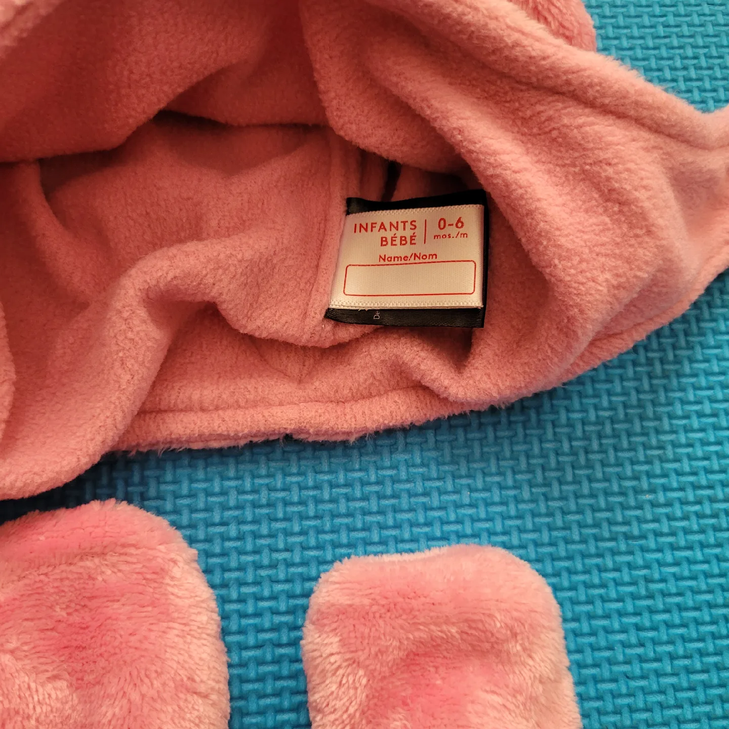 Kombi Pink Hat and Mittens Set (0-6 Months) image indicator(3)