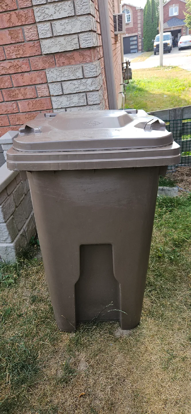 Brown Outdoor Garbage Bin