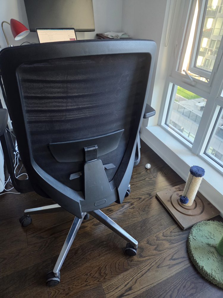 Branch Ergonomic Chair - photo 3