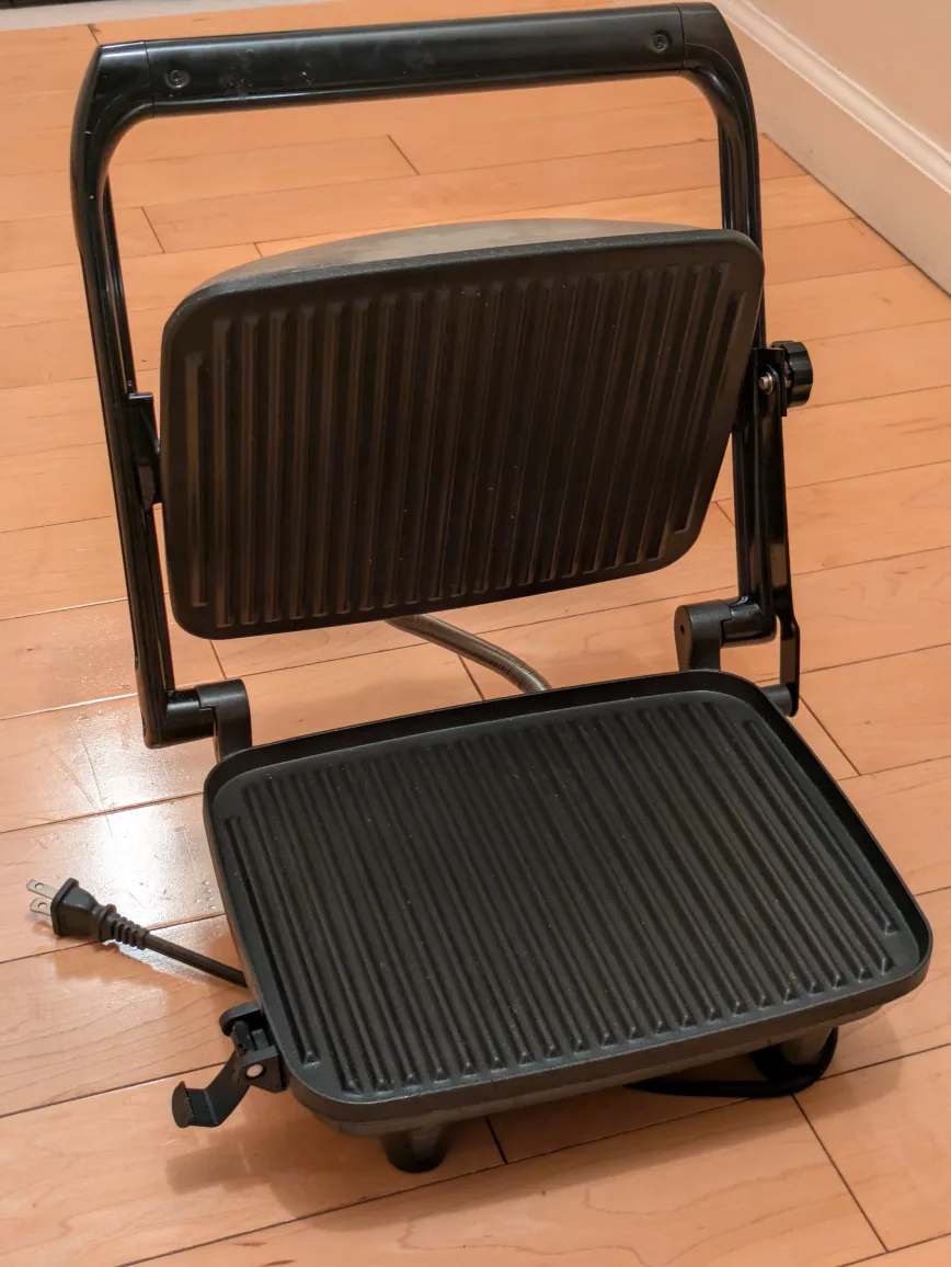 Hamilton Beach Panini Press Sandwich Maker image indicator(2)